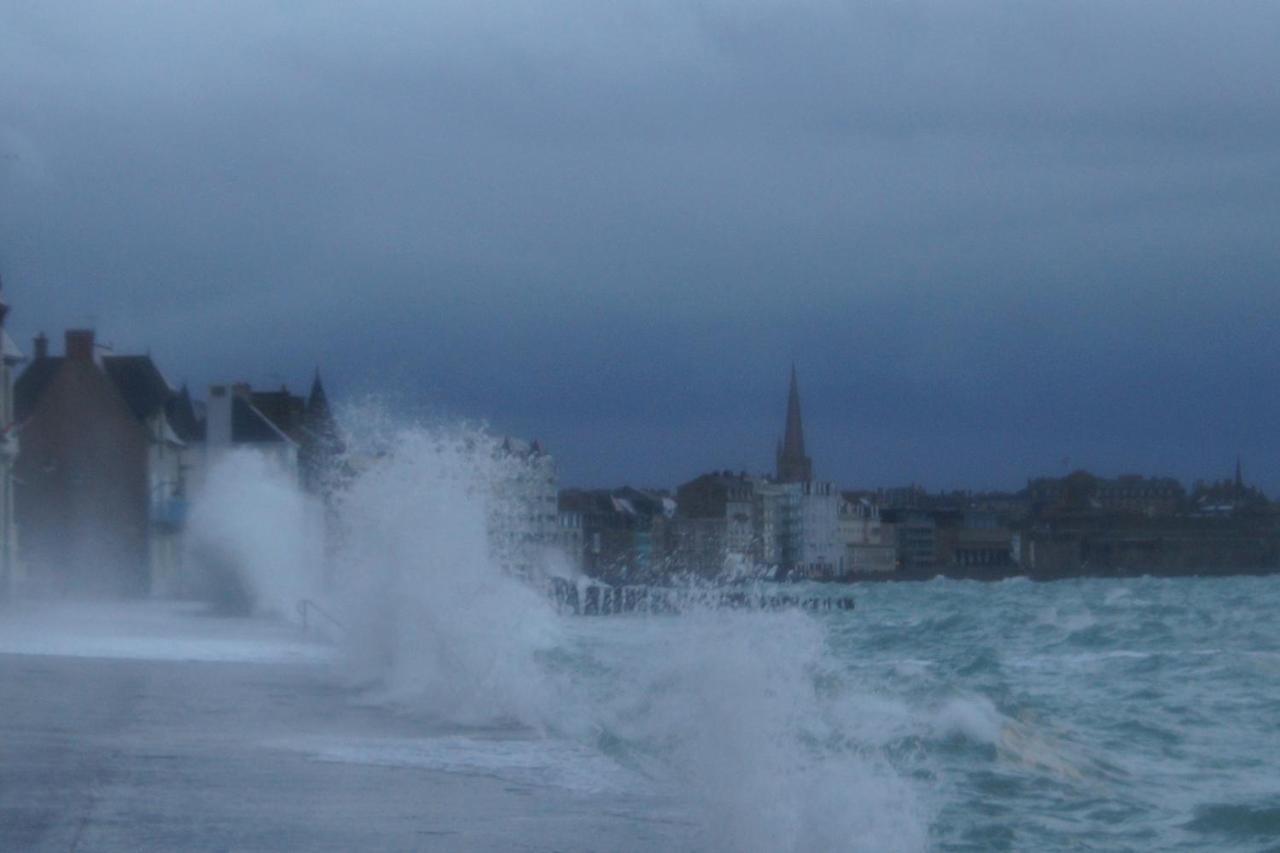 Saint Malo, Le Pont, Maison Plage A 100M Villa Eksteriør billede